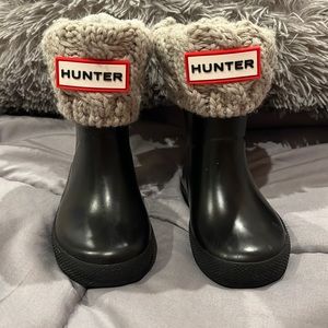 Toddler hunter boots with cable knitted cuff boot sock
